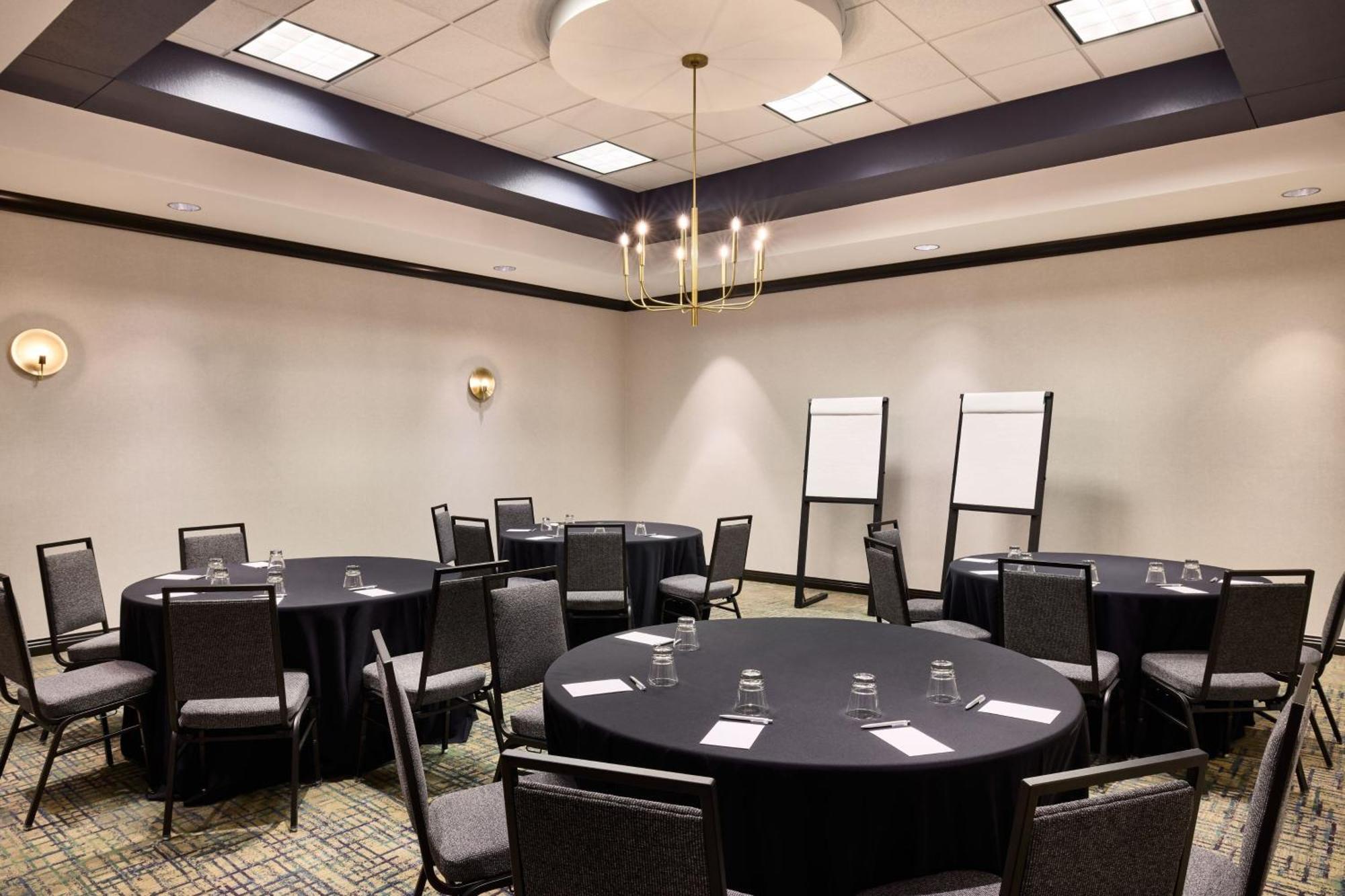 Renaissance Phoenix Glendale Hotel & Conference Center Bagian luar foto